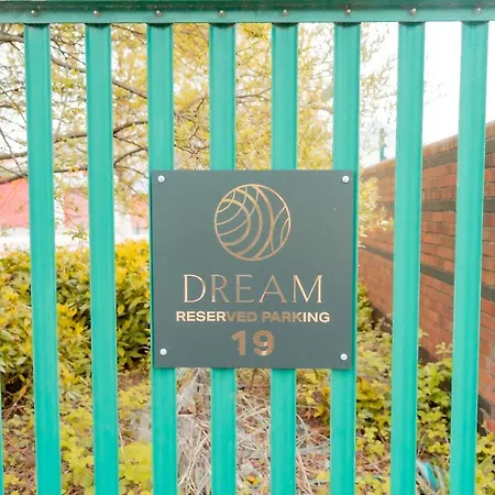 Dream Hotel 3*