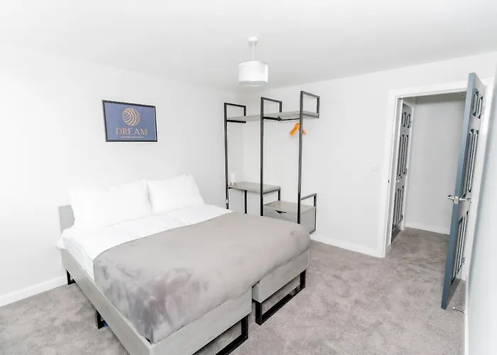 Dream 米德尔斯伯勒